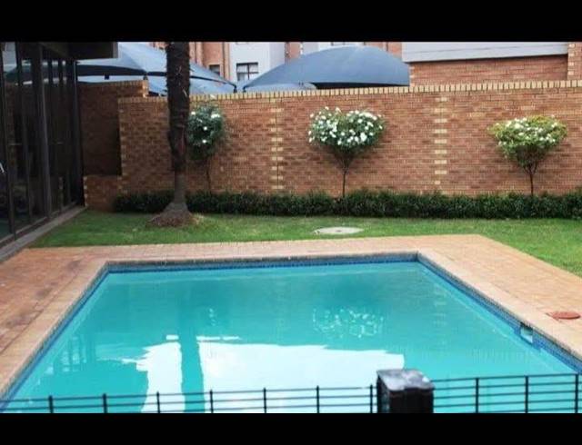 2 BEDROOM APARTMENT FOR SALE IN BOKSBURG EAST
